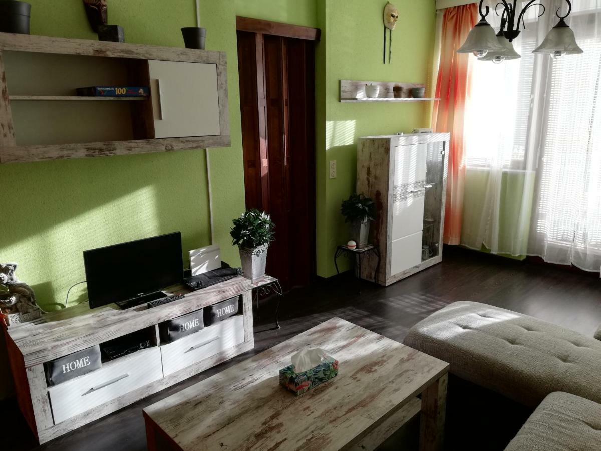 טאופליץ Appartement Schneerose מראה חיצוני תמונה